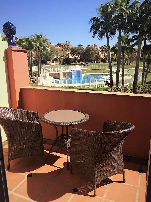 1264: 3 Bed Townhouse In Monte Biarritz Paraiso Estepona 0*,  Spagna
